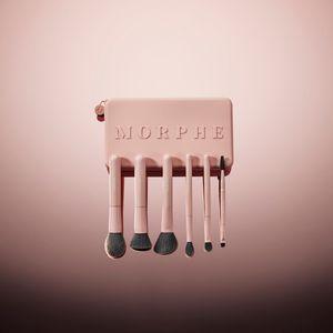 Image post by @morphebrushes on Instagram