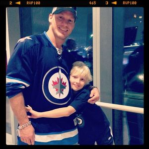 Image post by @nhljets on Instagram