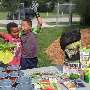 Image post by @kidsgardening on Instagram