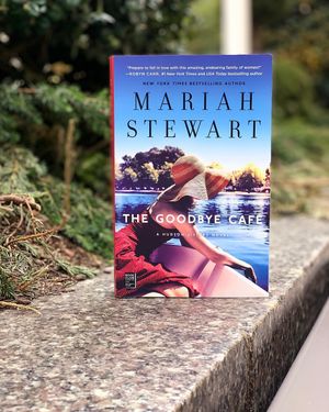 Image post by @gallerybooks on Instagram