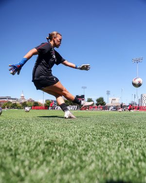 Image post by @GoBearcatsWSOC on Twitter