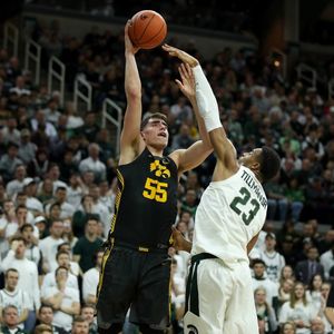 Image post by @iowahoops on Instagram