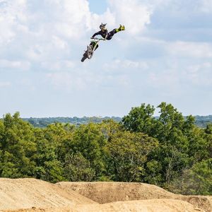 Image post by @nomadikrebel on Facebook