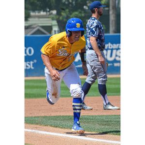 Image post by @ucsb_baseball on Instagram