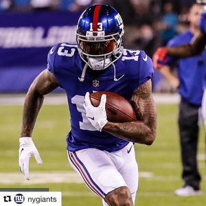 Image post by @metlifestadium on Instagram