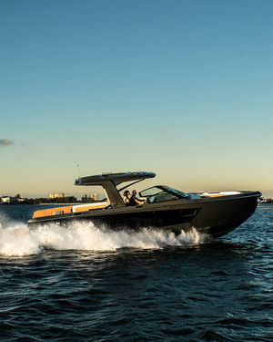 Image post by @aviaraboats on Instagram