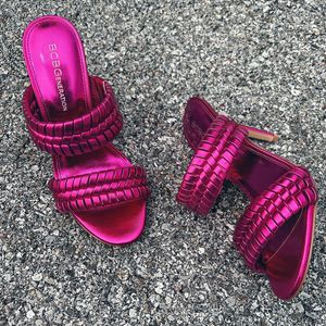 Image post by @dsw on Instagram