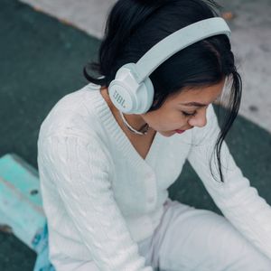 Image post by @jblaudio on Instagram