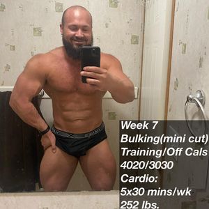Image post by @thebodybuildingvegan on Instagram
