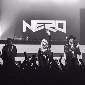 Image post by @thewarfield on Instagram