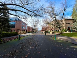 Image post by @uoregon on Instagram