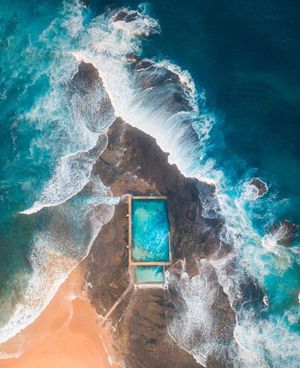 Image post by @dronepals on Instagram