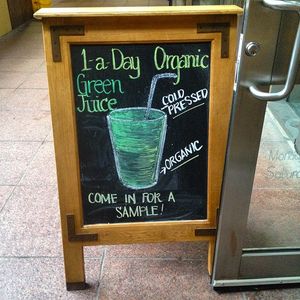 Image post by @lepainquotidienus on Instagram