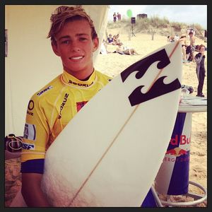 Image post by @wsl.qs on Instagram