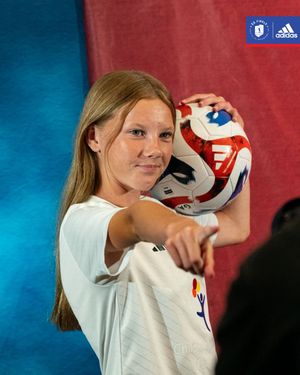 Image post by @girlsacademyleague on Instagram