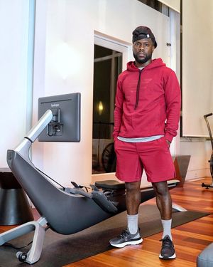 Image post by @kevinhart4real on Instagram