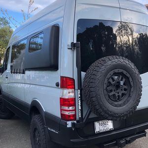 Image post by @owl.van.engineering on Instagram