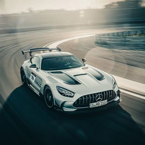 Image post by @mercedesamg on Instagram