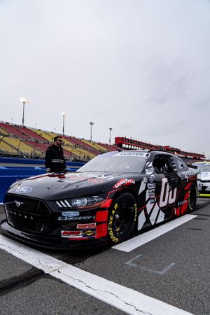 Image post by @NASCAR_Xfinity on Twitter