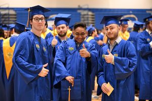 Image post by @hofstrau on Instagram