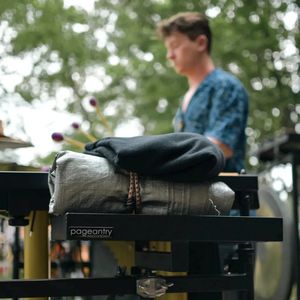 Image post by @carolinacrown on Instagram