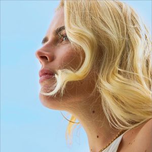 Image post by @olay on Instagram