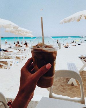 Image post by @drinkfreshblends on Facebook