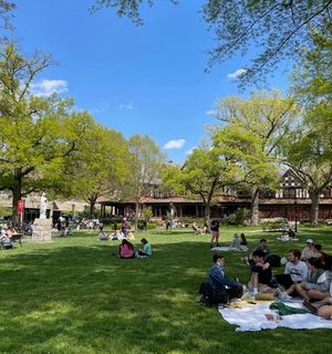 Image post by @loyolamaryland on Instagram