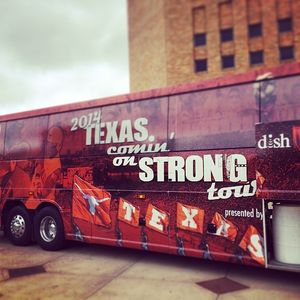 Image post by @texasvolleyball on Instagram