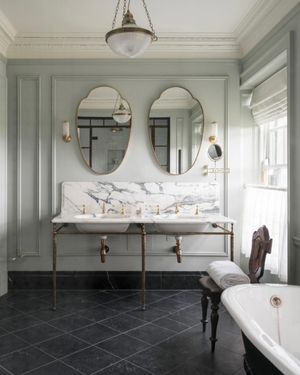 Image post by @kathykuohome on Instagram