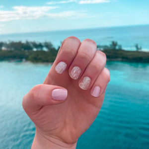 Image post by @dashingdiva_usa on Instagram