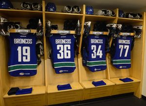 Image post by @UticaComets on Twitter