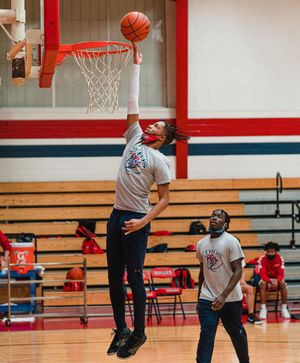 Image post by @_r.visuals_ on Instagram