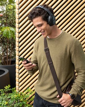 Image post by @bose on Instagram