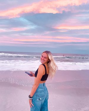 Image post by @amberunz on Instagram