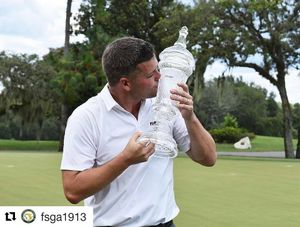 Image post by @gatorsmgolf on Instagram