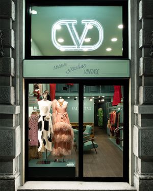 Image post by @maisonvalentino on Instagram