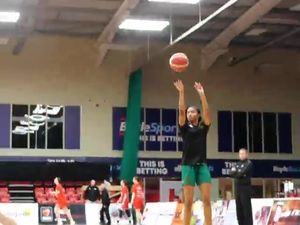 Video post by @SuperLeagueBasketballW on Facebook
