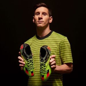 Image post by @adidasita on Instagram
