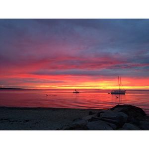 Image post by @emmalovewell on Instagram