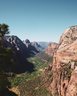 Image post by @thewavemediaco on Instagram