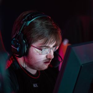 Image post by @complexitygaming on Instagram