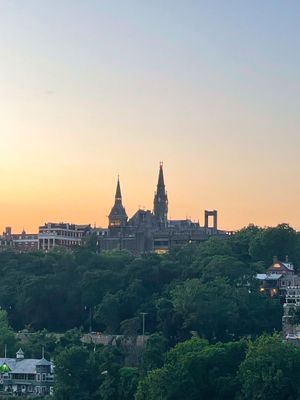 Image post by @Georgetown on Twitter