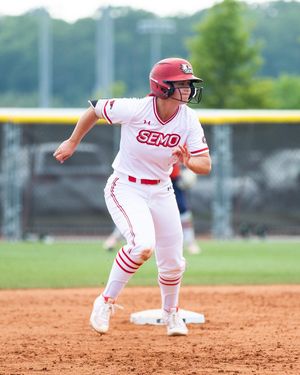 Image post by @semoredhawks on Instagram