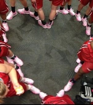 Image post by @suuwbasketball on Instagram