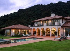 Image post by @christiesrealestate on Instagram