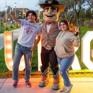 Image post by @utrgv on Instagram