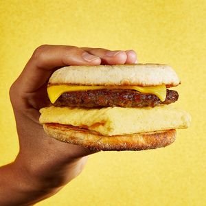 Image post by @justegg on Twitter