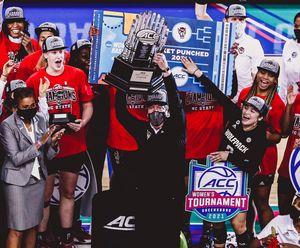 Image post by @packwomensbball on Instagram