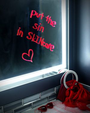 Image post by @elfcosmetics on Twitter